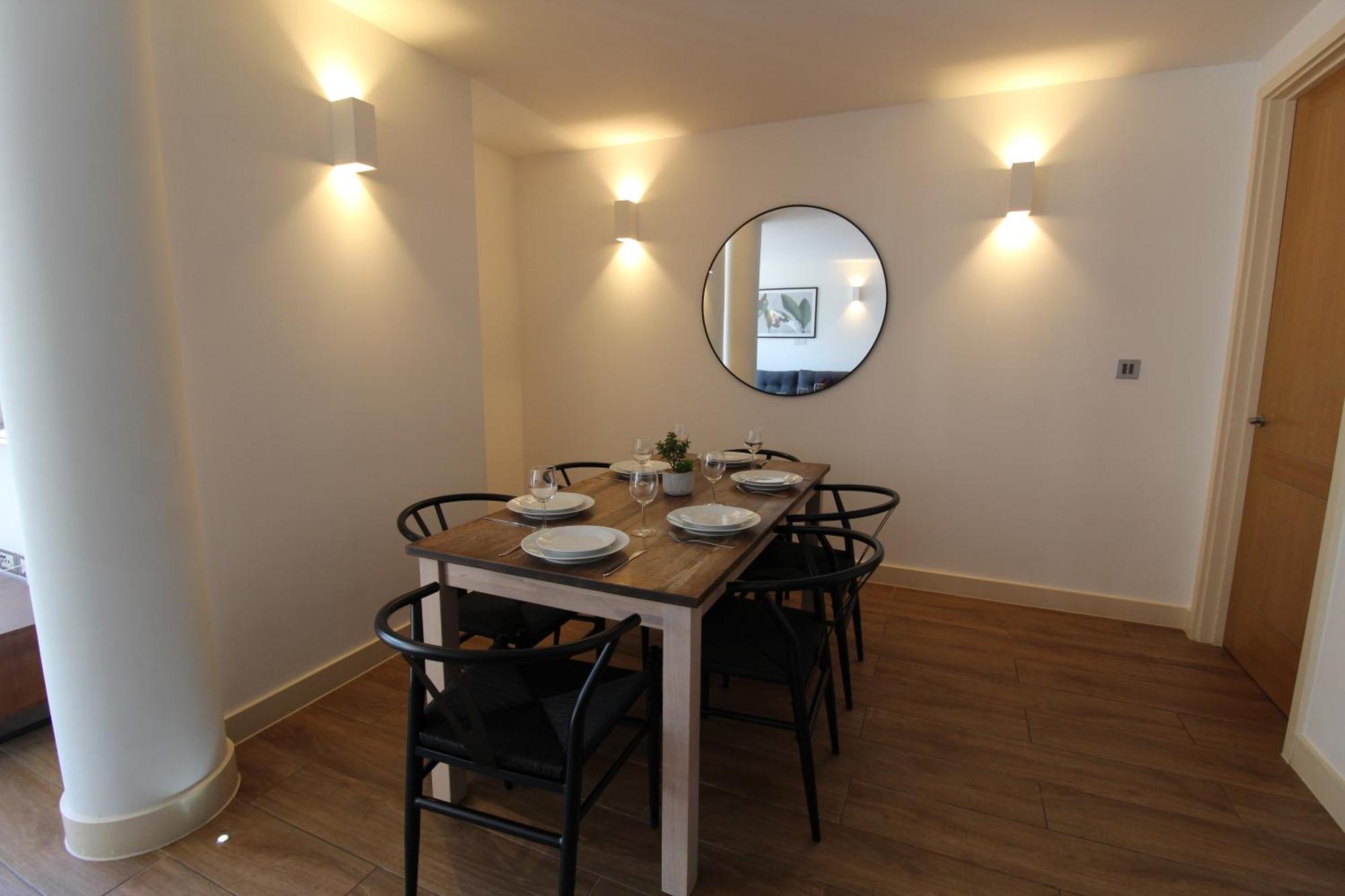 Kew Bridge By Viridian Apartments Екстериор снимка