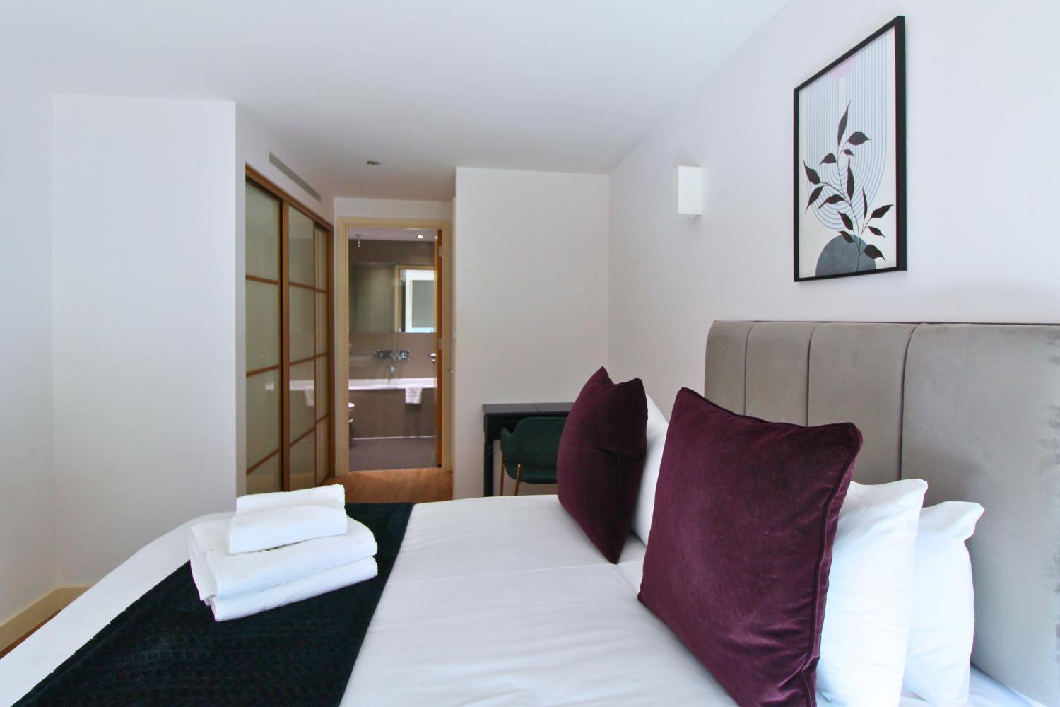 Kew Bridge By Viridian Apartments Екстериор снимка